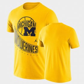 Retro Basketball University of Michigan Men's Maize T-Shirt 926612-520 Retro Basketball University of Michigan Men's Maize T-Shirt 926612-520
