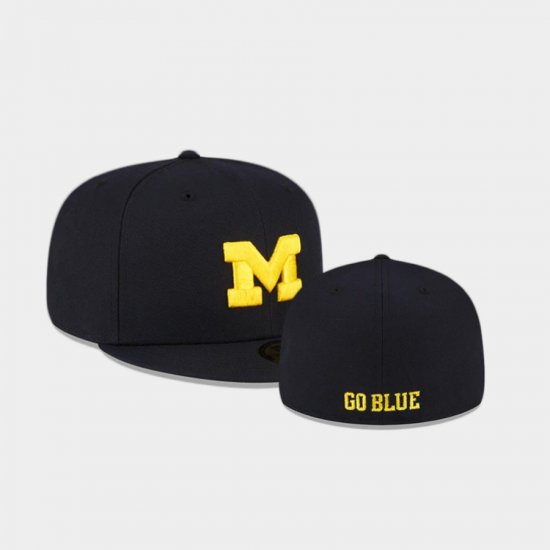 Fitted Michigan Wolverines 59FIFTY Unisex Navy Hat 938537-796