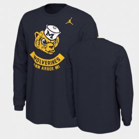 Vault University of Michigan Long Sleeve Men Navy T-Shirt 654824-842 Vault University of Michigan Long Sleeve Men Navy T-Shirt 654824-842